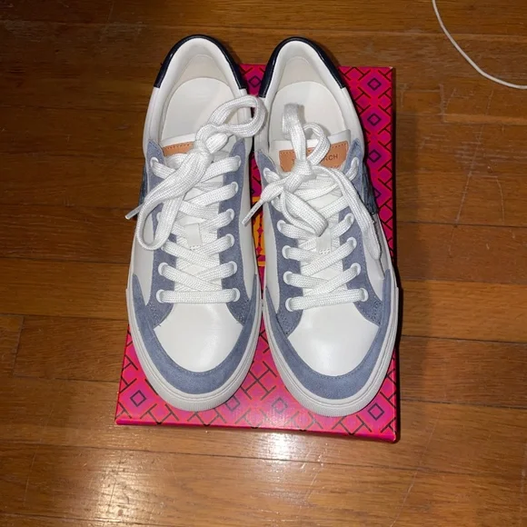 Tory Burch Shoes - Picture 2 of 4